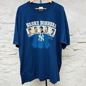 2004 New York Yankees Bronx Bombers T-Shirt Jeter Giambi Williams A-Rod Bernie